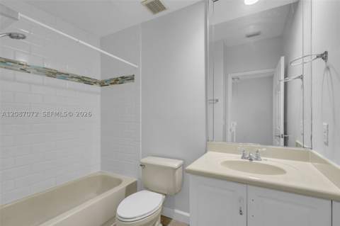 4873 NW 107th Path, Doral FL - photo 24 of 39
