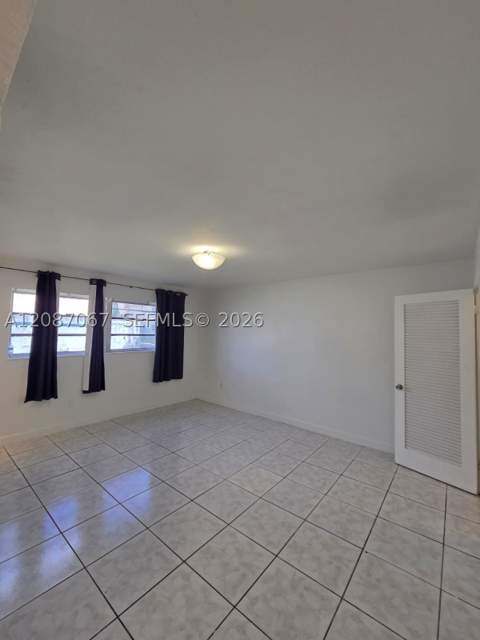 1885 NE 121st St 8, North Miami FL - photo 11 of 11