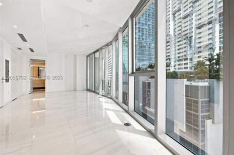 300 Biscayne Blvd Way 1106, Miami FL - photo 11 of 56