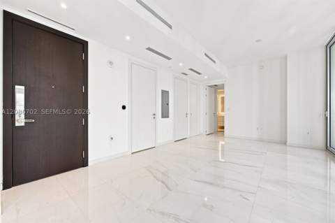 300 Biscayne Blvd Way 1106, Miami FL - photo 6 of 56
