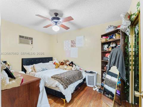 5440 E 7th Ave, Hialeah FL - photo 16 of 45