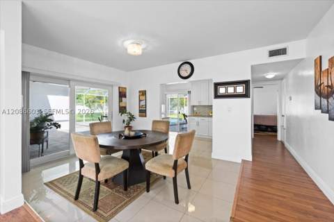 11125 SW 173rd Ter, Miami FL - photo 11 of 42