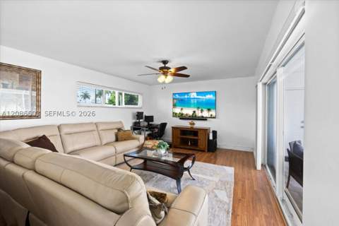 11125 SW 173rd Ter, Miami FL - photo 14 of 42