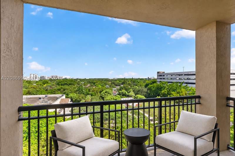2 bedroom Condominium at 3530 SW 22nd St 805, Keystone Villas II Condo, Miami — photo 3