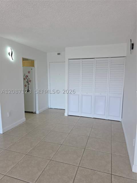 9310 Fontainebleau Blvd 606, Miami FL - photo 10 of 27