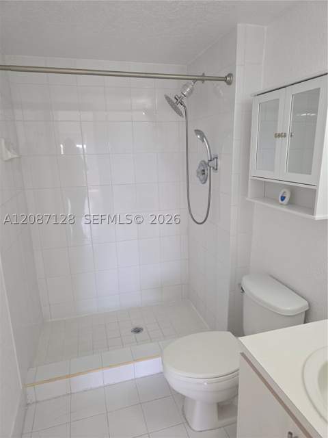 9310 Fontainebleau Blvd 606, Miami FL - photo 14 of 27