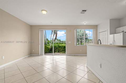11401 NW 76th Ter, Doral FL - photo 11 of 65