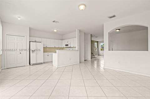 11401 NW 76th Ter, Doral FL - photo 13 of 65