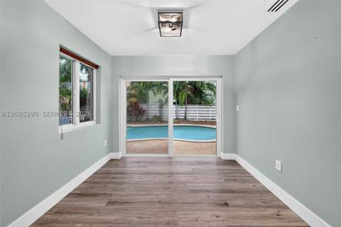 13746 SW 145th St, Miami FL - photo 7 of 39