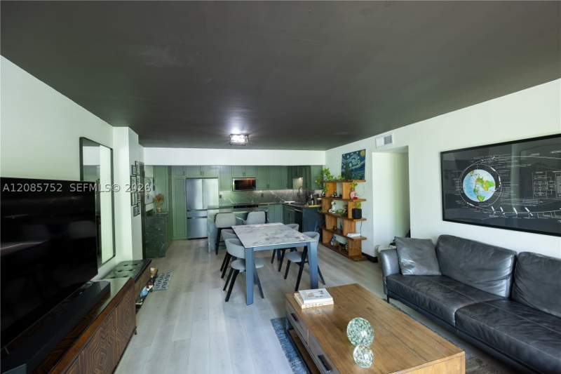 2 bedroom Condominium at 6801 Indian Creek Dr 201, Boston Plaza Condo, Miami Beach — photo 4