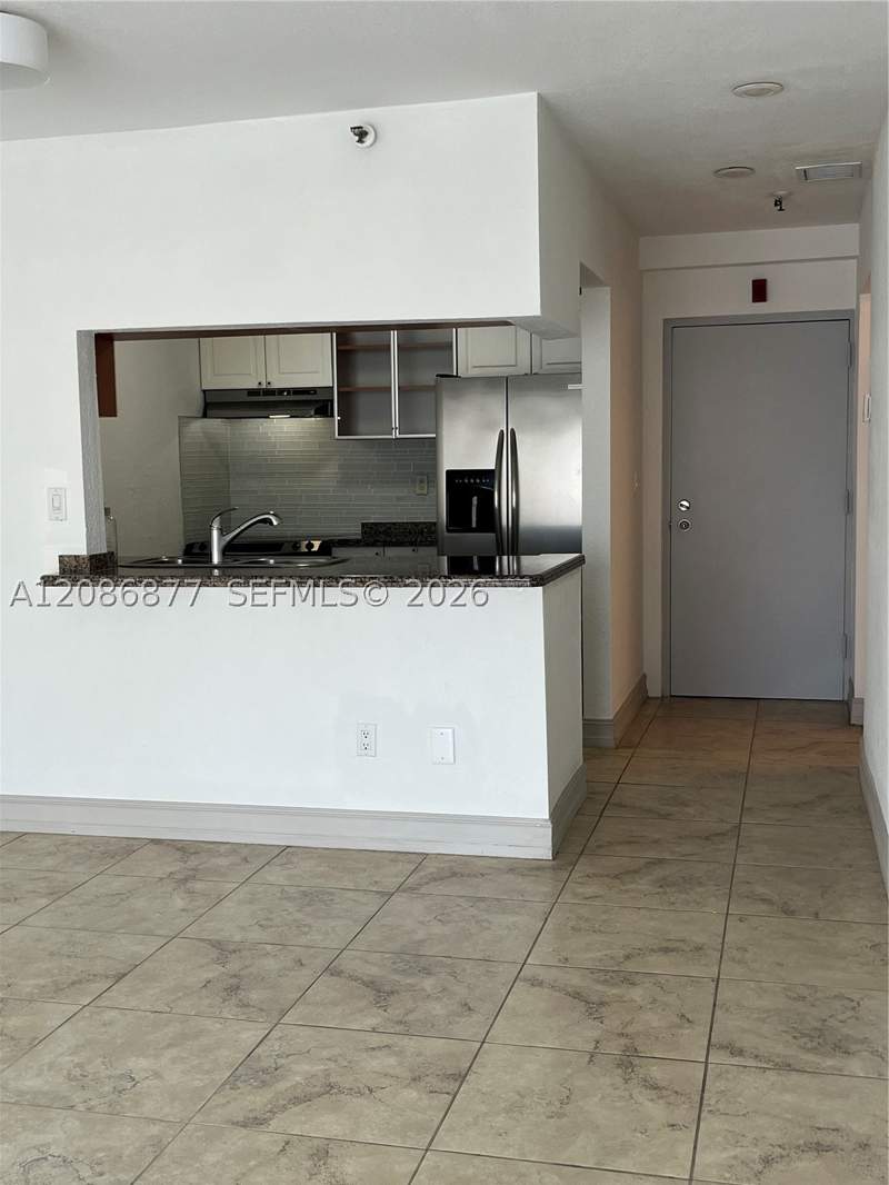 1 bedroom Condominium at 677 NE 24 th 704, La Piazza Navona Condo, Miami — photo 5