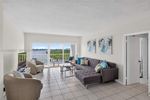 500 Bayview Dr 1420, Sunny Isles Beach FL - photo 11 of 51