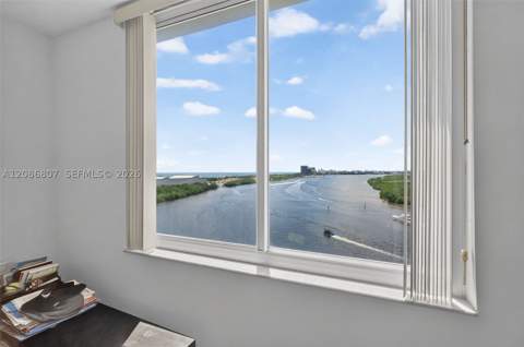 500 Bayview Dr 1420, Sunny Isles Beach FL - photo 15 of 51