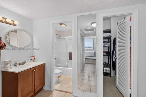 500 Bayview Dr 1420, Sunny Isles Beach FL - photo 18 of 51