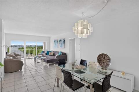 500 Bayview Dr 1420, Sunny Isles Beach FL - photo 8 of 51