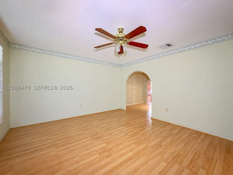 3 bedroom SingleFamilyResidence at 1580 NE 132nd Rd, Green Oaks, North Miami — photo 2