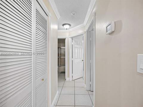 6536 NW 197th Ln, Hialeah FL - photo 12 of 41