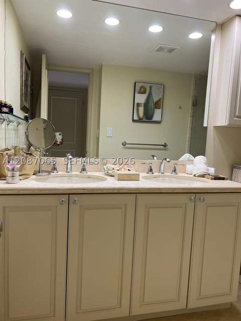 18151 NE 31st Ct 1005, Aventura FL - photo 20 of 29