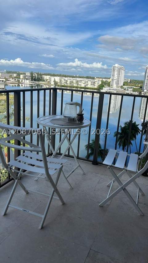 18151 NE 31st Ct 1005, Aventura FL - photo 22 of 29