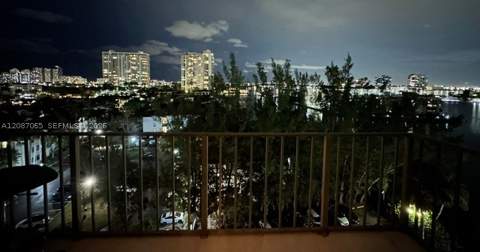 18151 NE 31st Ct 1005, Aventura FL - photo 24 of 29