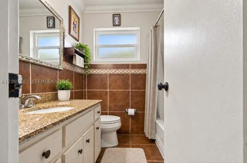 20120 Highland Lakes Blvd, Miami FL - photo 22 of 45