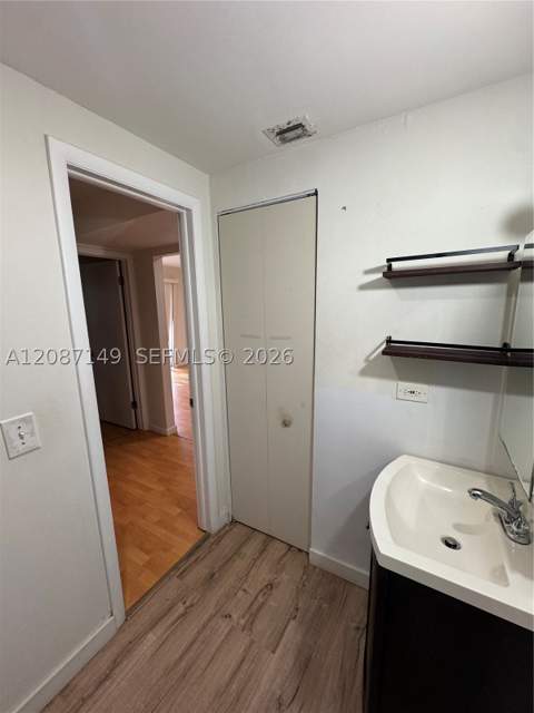 645 NE 121st St 304, North Miami FL - photo 12 of 22