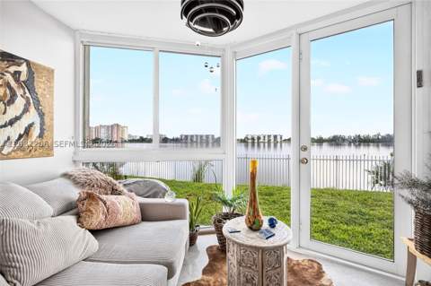 1000 NE 191st St 14, Miami FL - photo 9 of 14