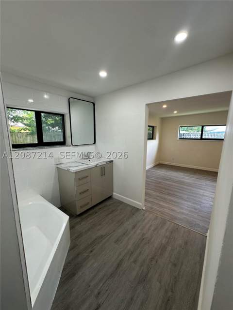 2025 NW 191st St, Miami Gardens FL - photo 17 of 46