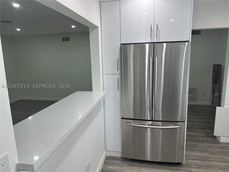 4 bedroom SingleFamilyResidence at 2025 NW 191st St, Windward Ests Sec 2, Miami Gardens — photo 4