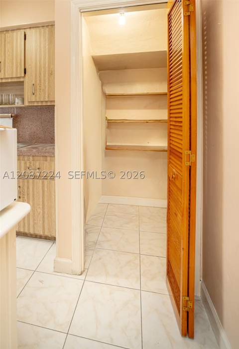 637 SW 11th St 6W, Miami FL - photo 12 of 30