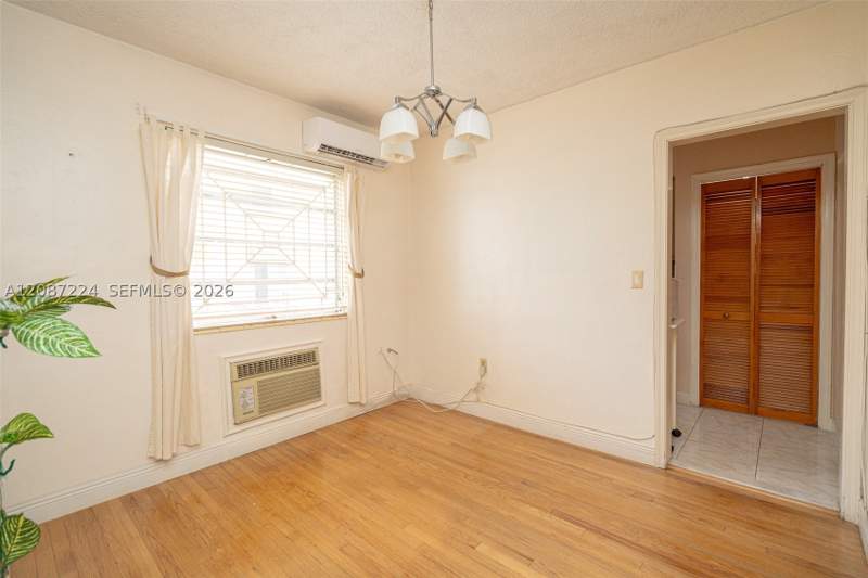 1 bedroom StockCooperative at 637 SW 11th St 6W, Sweet-El Condo, Miami — photo 5