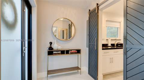 4080 Lybyer Ave, Miami FL - photo 6 of 58