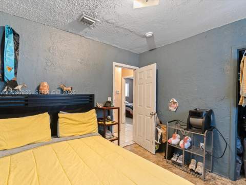 2118 NW 47th St, Miami FL - photo 11 of 26