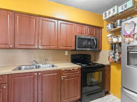 2118 NW 47th St, Miami FL - photo 8 of 26