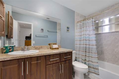 6746 NW 199th St, Hialeah FL - photo 23 of 28