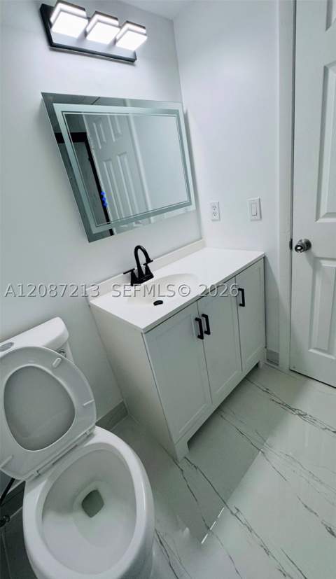 18216 Mediterranean Blvd 1-19, Hialeah FL - photo 11 of 32