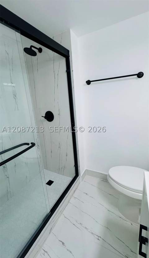 18216 Mediterranean Blvd 1-19, Hialeah FL - photo 13 of 32