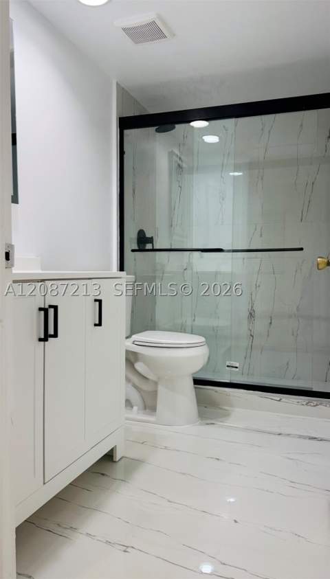 18216 Mediterranean Blvd 1-19, Hialeah FL - photo 8 of 32