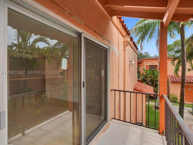 2 bedroom Condominium at 7111 Miami Lakes Dr N4, Cypress Village Condo, Miami Lakes — photo 3