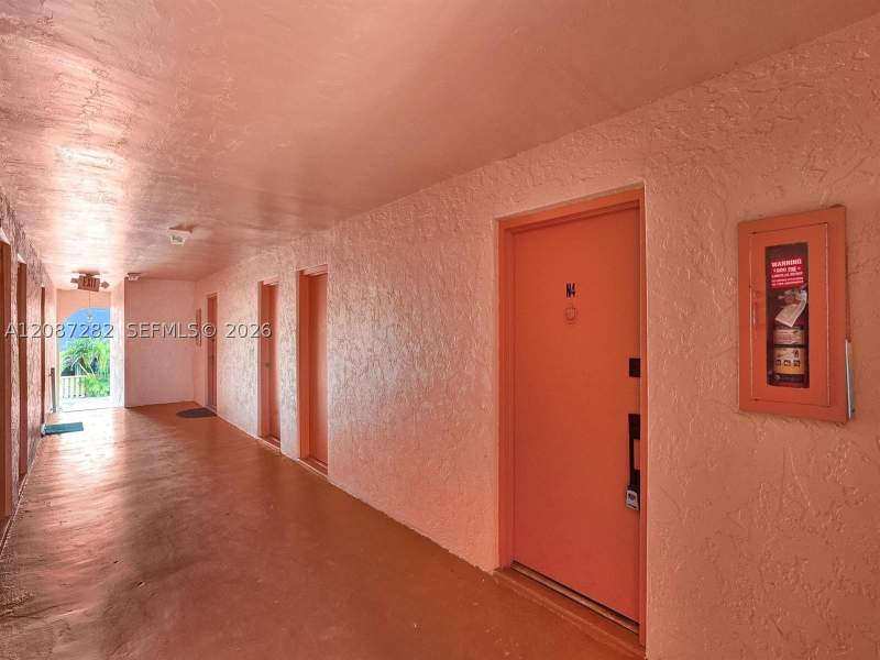 2 bedroom Condominium at 7111 Miami Lakes Dr N4, Cypress Village Condo, Miami Lakes — photo 5