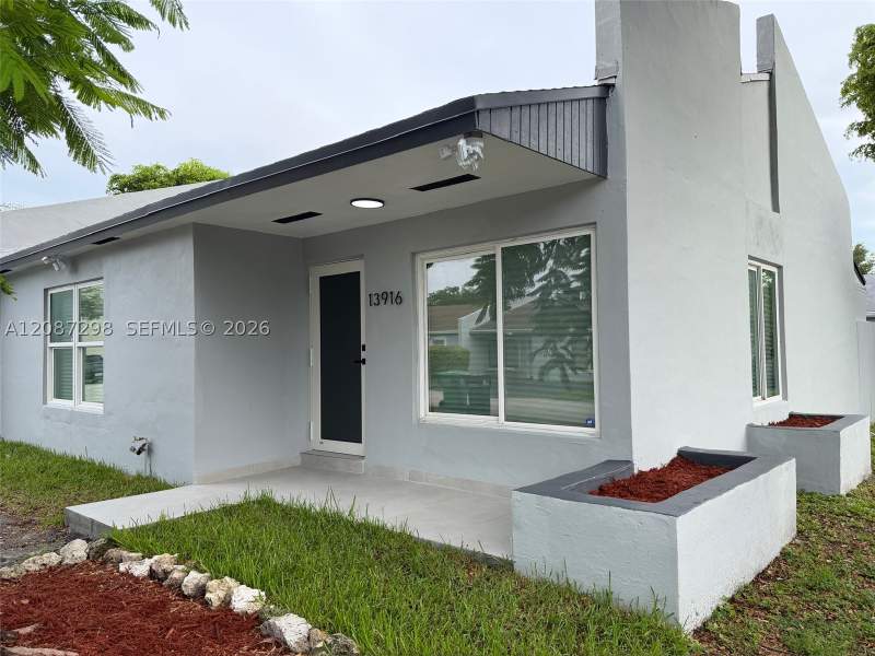 3 bedroom Townhouse at 13916 SW 56th Ln, Evergreen Homes Villas, Miami — photo 2