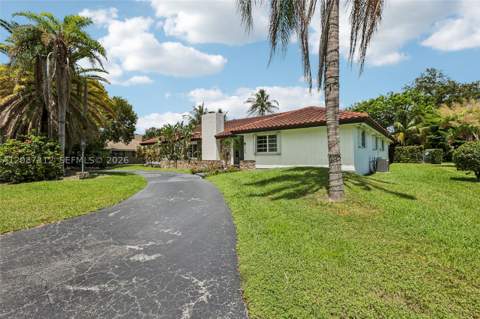 7745 SW 183rd Ter, Palmetto Bay FL - photo 13 of 34