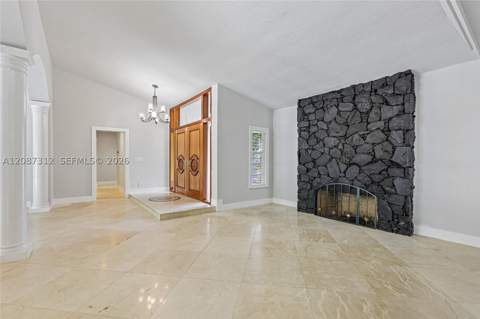 7745 SW 183rd Ter, Palmetto Bay FL - photo 8 of 34