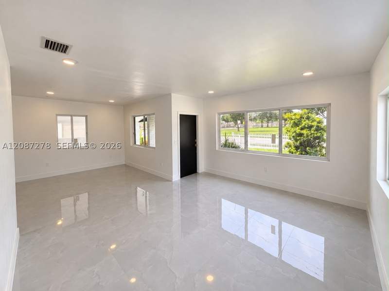 3 bedroom SingleFamilyResidence at 940 NW 67th St, Seventh Ave Park, Miami — photo 5