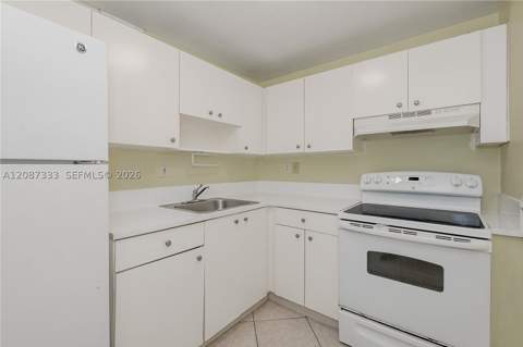 1725 W 60th St F126, Hialeah FL - photo 14 of 23