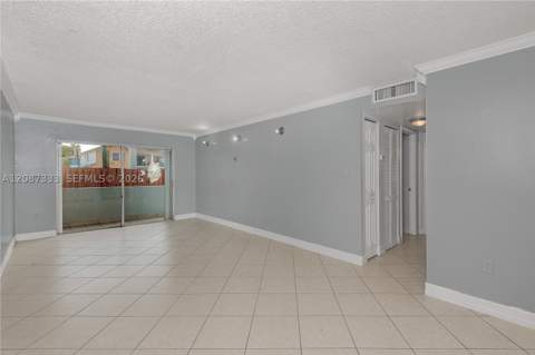 1725 W 60th St F126, Hialeah FL - photo 6 of 23