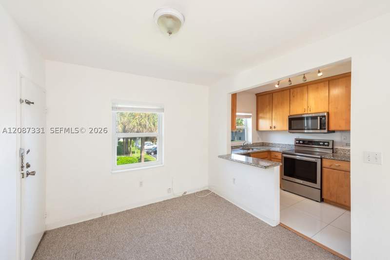 2 bedroom Condominium at 5471 SW 78th St 16D, Arbors Condo, Miami — photo 5