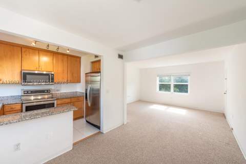 5471 SW 78th St 16D, Miami FL - photo 6 of 17