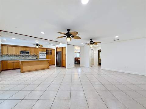 7790 SW 91st Ave, Miami FL - photo 6 of 20