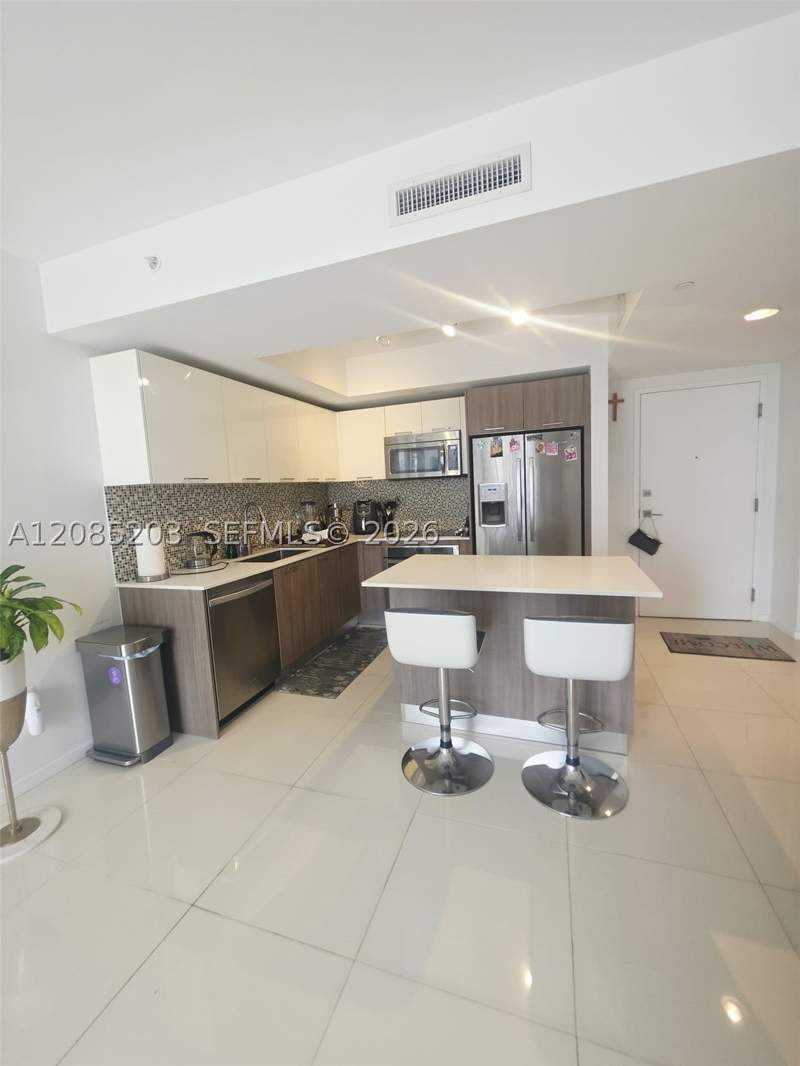 2 bedroom Condominium at 5252 NW 85th Ave 809, 5252 Paseo Condo, Doral — photo 5